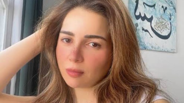 مي عز الدين تدعم هبة مجدي برسالة شفاء بعد إعلان أزمتها الصحية