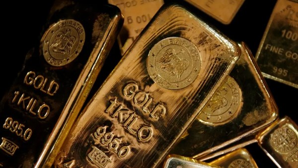الذهب يتجه لتسجيل أكبر خسارة شهرية منذ 2008 بفعل توقعات تشديد السياسة النقدية الأمريكية