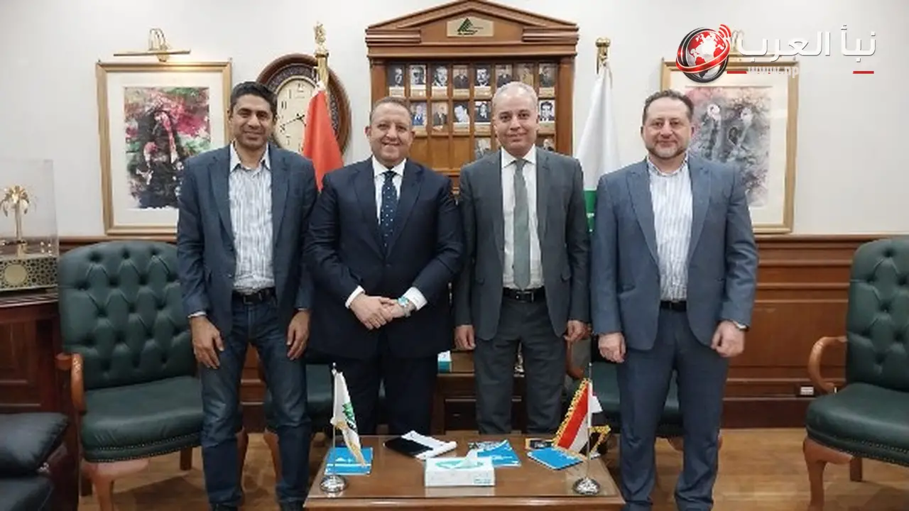 نقيب المهندسين يبحث مع عميد كلية الهندسة بجامعة عين شمس تحديات تطوير مزاولة المهنة