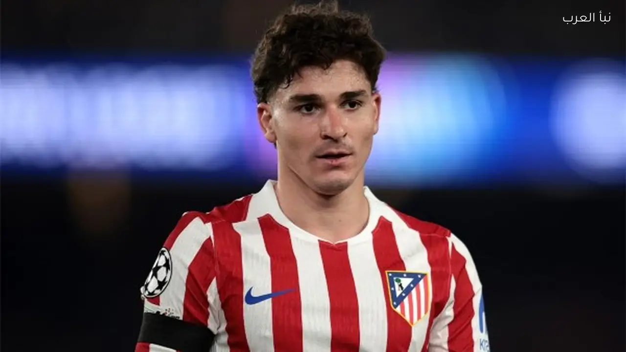 تقارير إسبانية: أتلتيكو مدريد وعد ألفاريز بتسهيل انتقاله إلى برشلونة
