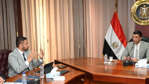 استثمارات 30 مليون دولار لإنشاء مصنع كشافات وأنظمة إضاءة ذكية وفرص عمل في مصر