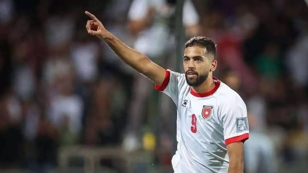 الأهلي يبدأ مفاوضاته لضم علي علوان.. والسيلية القطري يحدد 3 ملايين دولار للموافقة على البيع