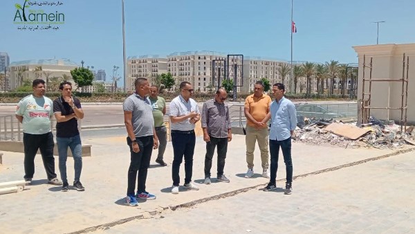 رئيس العلمين الجديدة يشدد على جودة تنفيذ المشروعات وسرعة إنهاء الأعمال الجارية