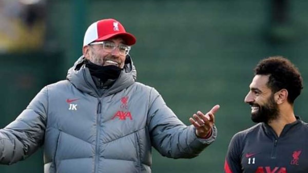 يورجن كلوب يقول إن علاقة محمد صلاح جعلته مشهورًا في مصر لذلك يفضل عدم قضاء إجازته هناك