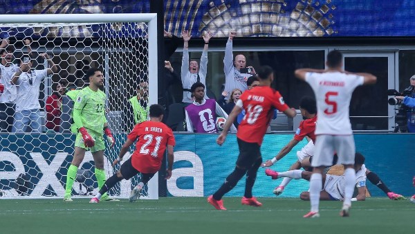 مصطفى شوبير يكتب التاريخ بتصديه لركلة جزاء أمام إيران في كأس العالم 2026