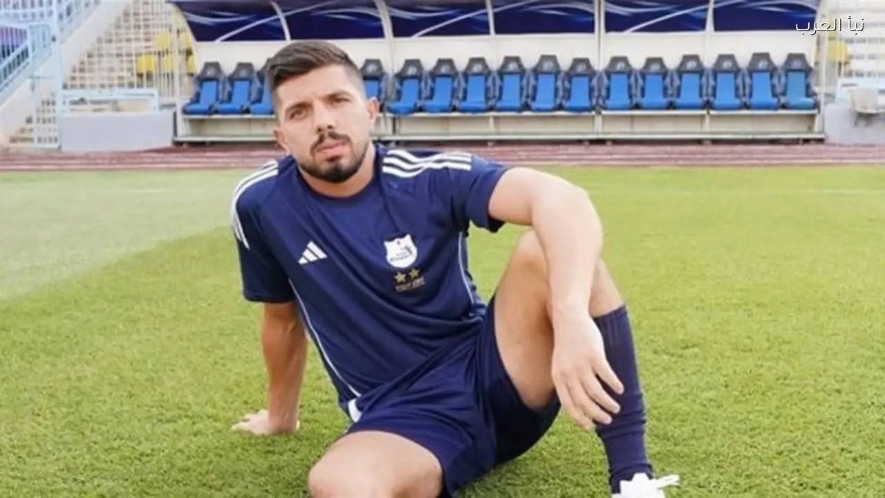 محمد شريف يرفض الدخول في صفقات تبادلية مع الأهلي