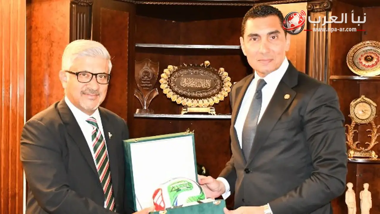 وزير الشباب والرياضة يبحث مع السفير الباكستاني بالقاهرة تعزيز التعاون في الشباب والرياضة والاستثمار