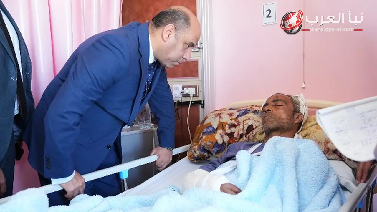وزير العمل يزور مصابي حادث القطار السريع بمدينة 6 أكتوبر ويؤكد تقديم كل أوجه الرعاية
