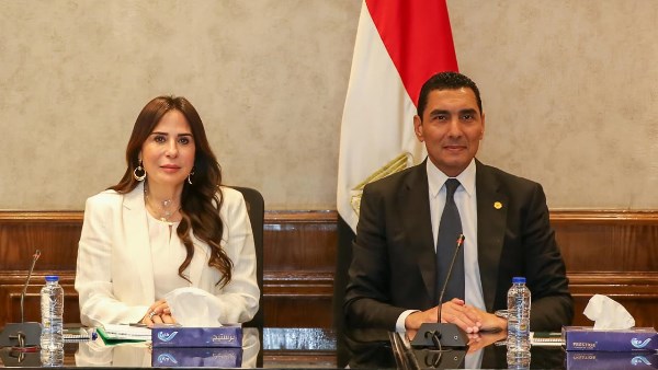 وزيرا الرياضة والإسكان يبحثان التعاون لتطوير المنشآت الشبابية والرياضية داخل المدن الجديدة