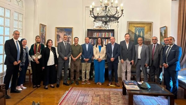 وزيرة الثقافة تبحث تعزيز الاستثمار الثقافي خلال اجتماع مع صندوق التنمية الثقافية